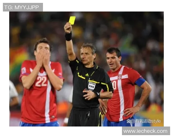 足球运动员累计黄牌停赛规则解析与影响因素探讨